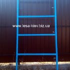 Rack with ladder scaffolds for brickwork
